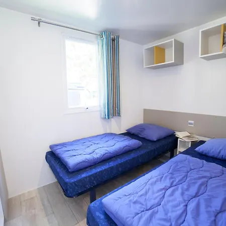 Rcn Port L'epine Kamp alanı